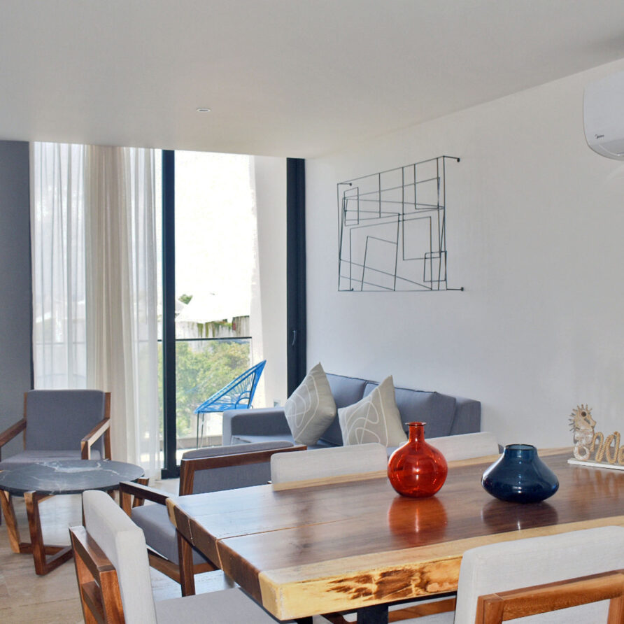 Luxury 2 Bedroom Apartment